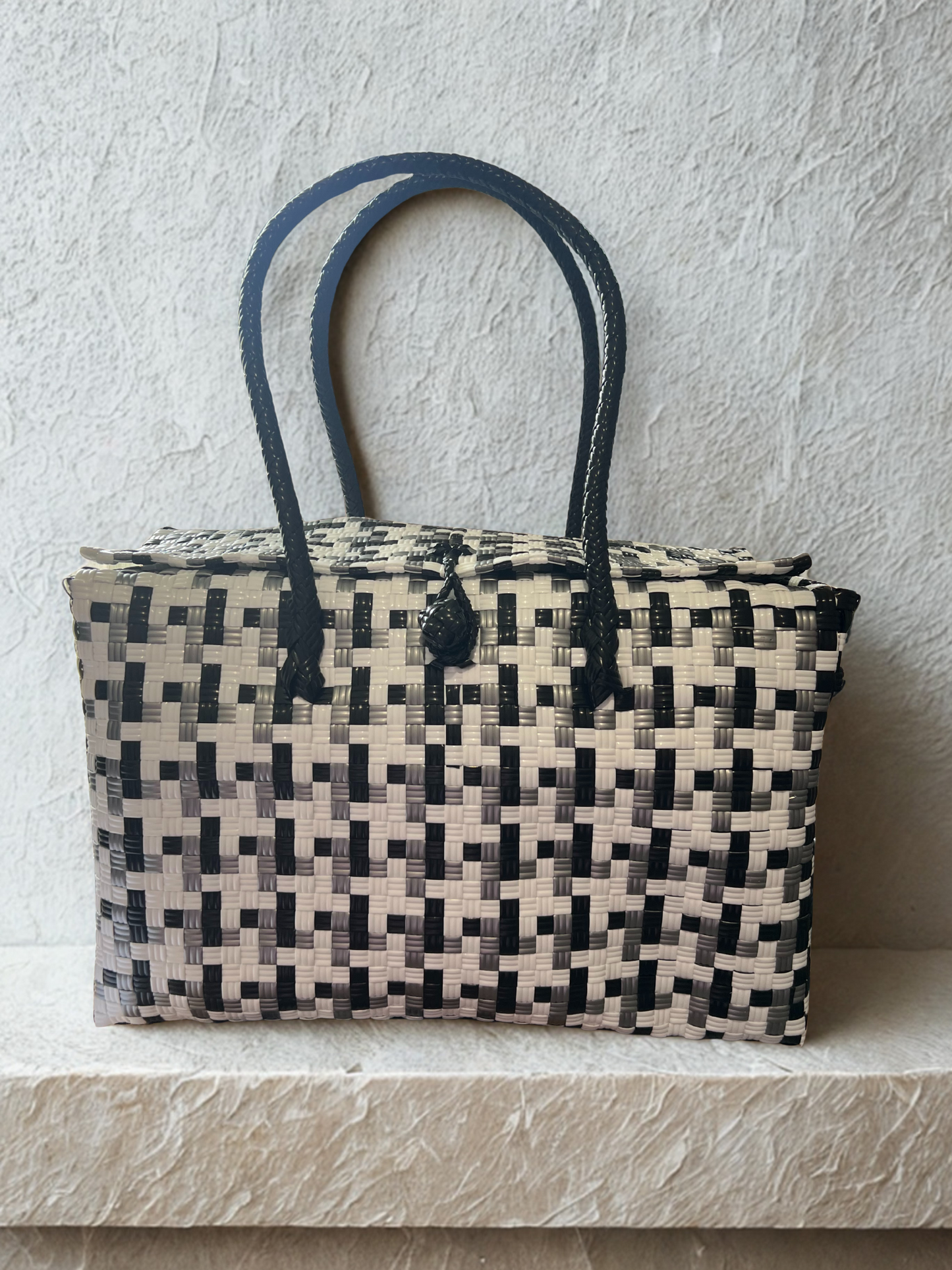 *Seastainable Bag Large with Lid (Includes Post)