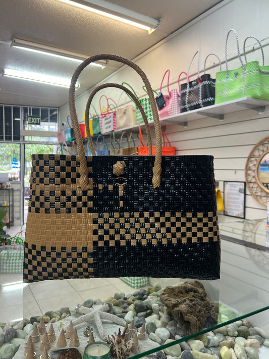 Large Seastainable Bag (Includes Post)